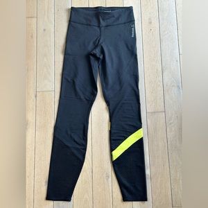 Reebok Women’s Mesh Panel Workout Leggings